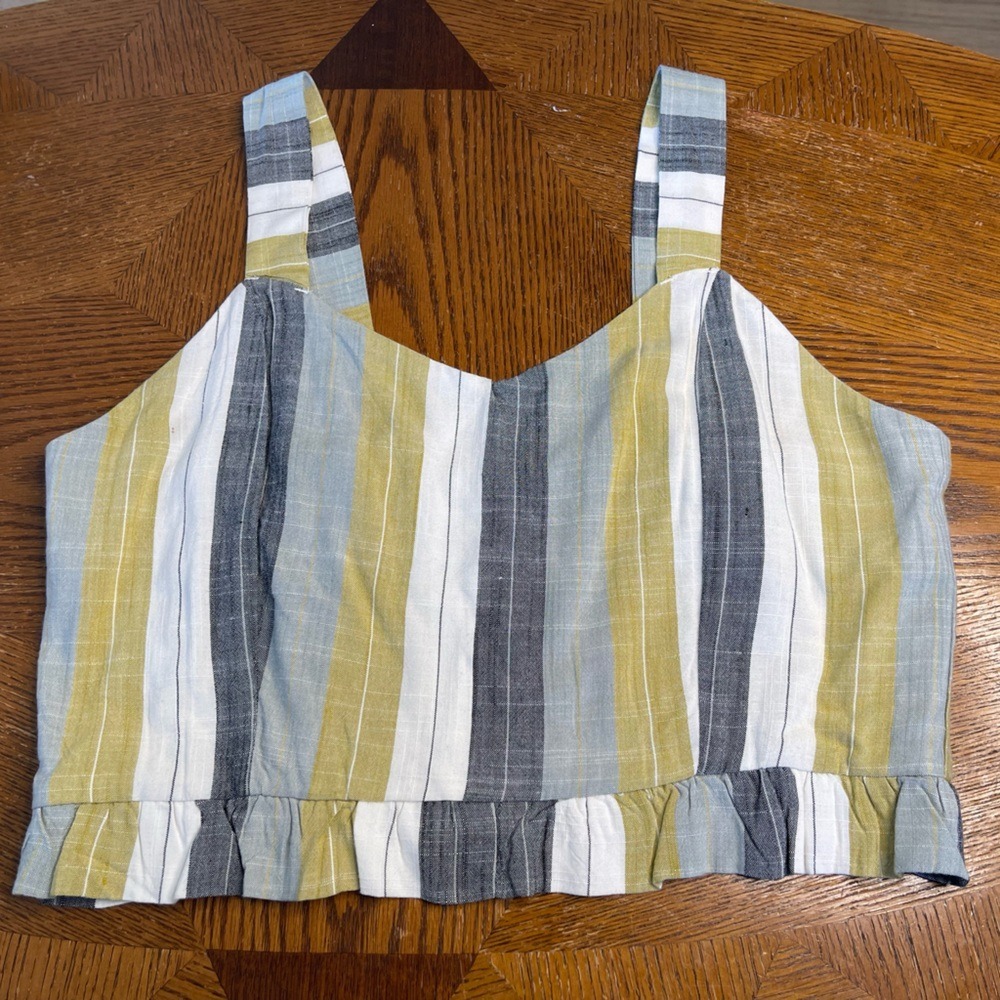 RVCA Striped Crop Top Womens Yellow Grey White Button Back Ruffle Hem Tank (958) - Picture 3 of 12
